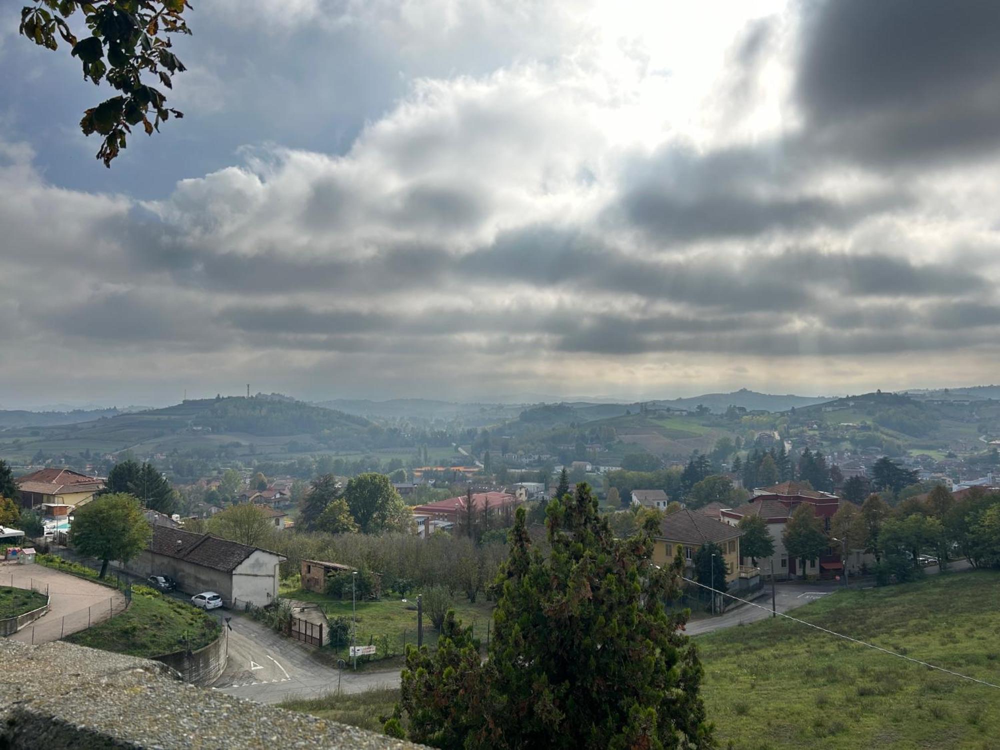 L'Incanto Casa Vacanze Montegrosso dʼAsti Exterior foto